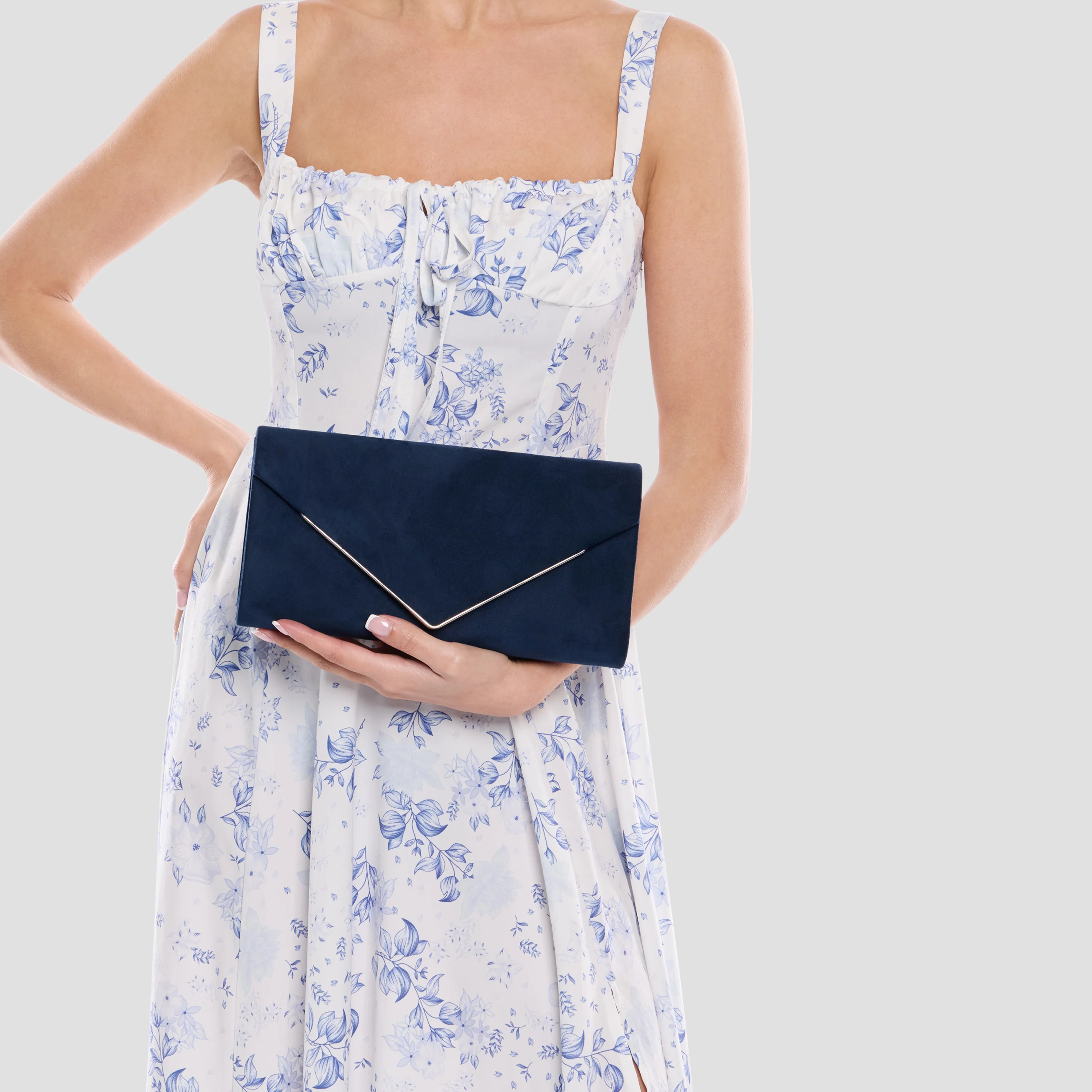 Delynn Clutch Bag - Image 3