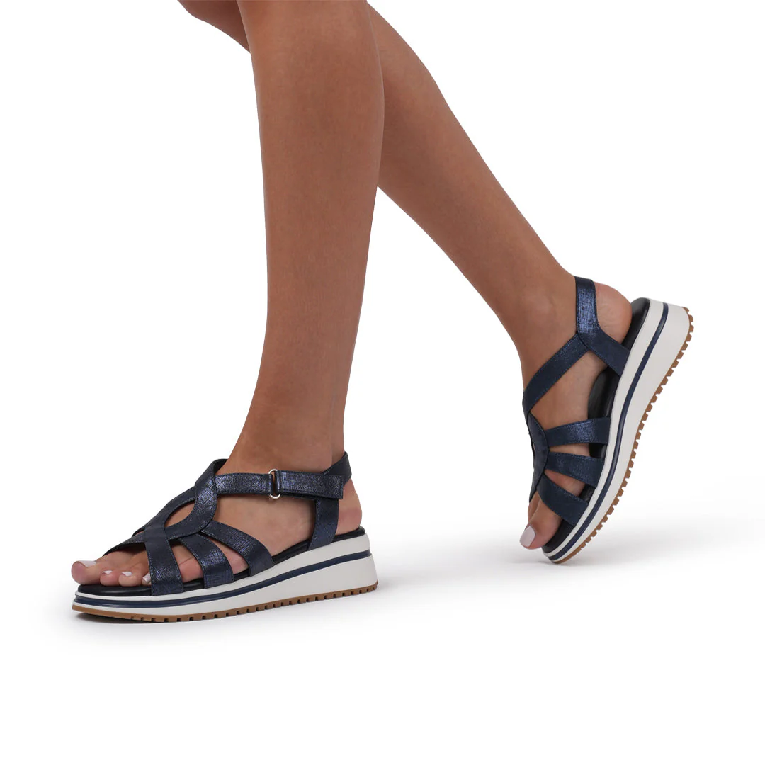 Vera Wedge Sandals - Image 3