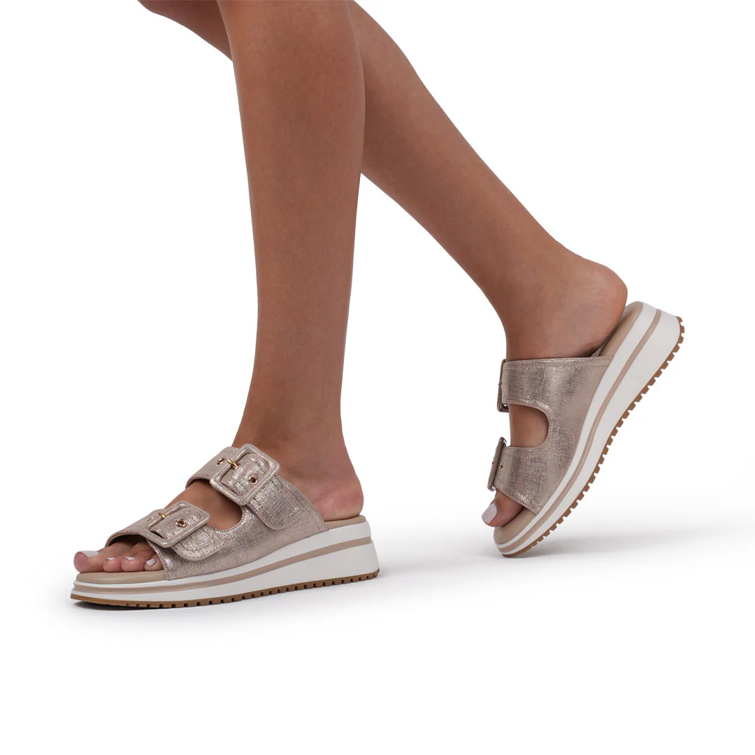 Voyage Wedge Sandals - Image 3